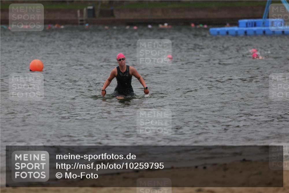 13.09.2026 - Stadtparktriathlon Mo-Foto http://msf.ph/oto/10259795 13.09.2026 12:10:31 Schwimmen 1141 meine-sportfotos.de
