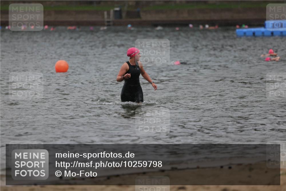 13.09.2026 - Stadtparktriathlon Mo-Foto http://msf.ph/oto/10259798 13.09.2026 12:10:33 Schwimmen 1141 meine-sportfotos.de