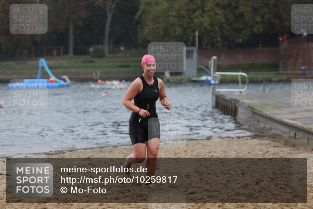 13.09.2026 - Stadtparktriathlon Mo-Foto http://msf.ph/oto/10259817 13.09.2026 12:10:41 Schwimmen 1141 meine-sportfotos.de
