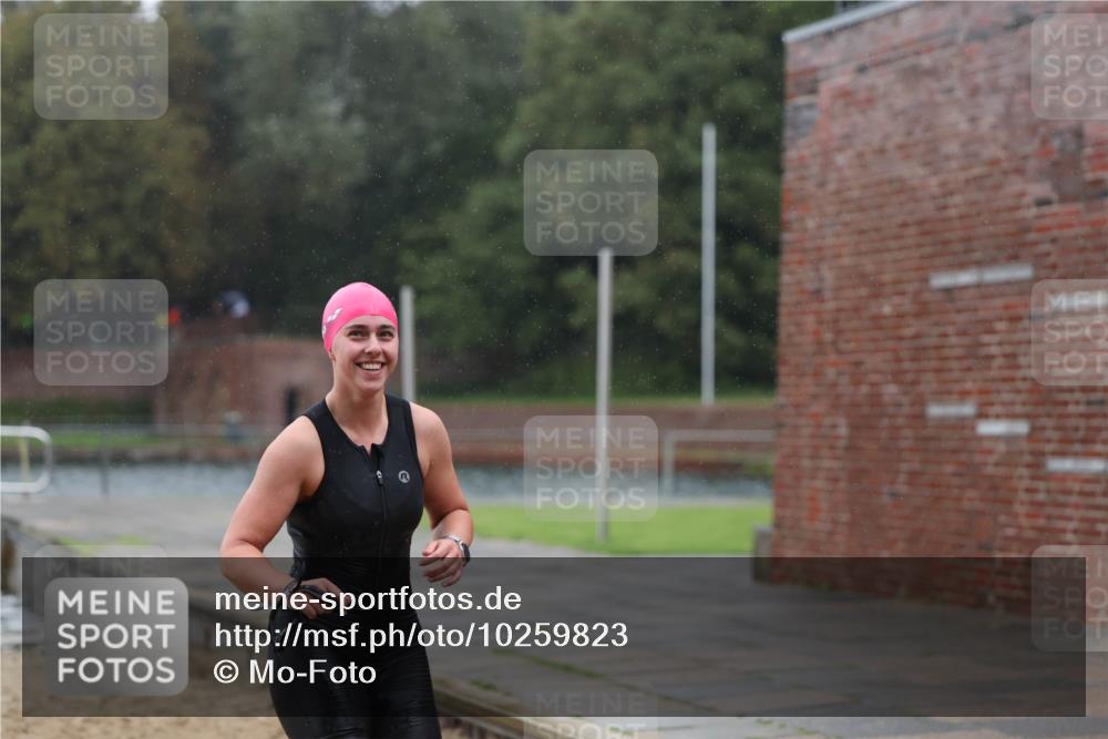 13.09.2026 - Stadtparktriathlon Mo-Foto http://msf.ph/oto/10259823 13.09.2026 12:10:43 Schwimmen 1141 meine-sportfotos.de