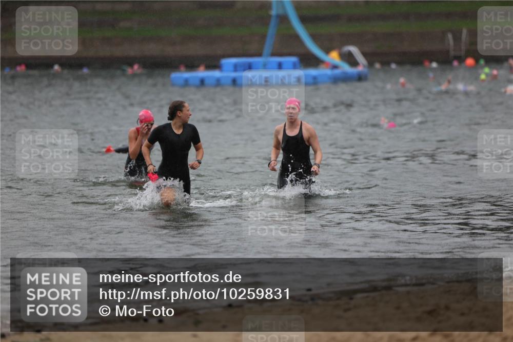 13.09.2026 - Stadtparktriathlon Mo-Foto http://msf.ph/oto/10259831 13.09.2026 12:10:53 Schwimmen 1104, 1139, 1150 meine-sportfotos.de