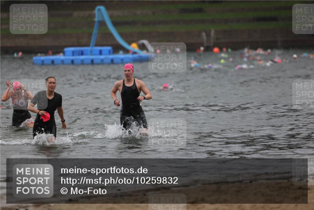 13.09.2026 - Stadtparktriathlon Mo-Foto http://msf.ph/oto/10259832 13.09.2026 12:10:54 Schwimmen 1104, 1139, 1150 meine-sportfotos.de