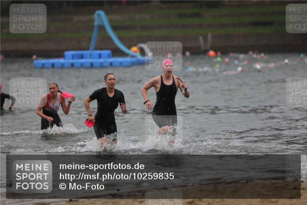 13.09.2026 - Stadtparktriathlon Mo-Foto http://msf.ph/oto/10259835 13.09.2026 12:10:55 Schwimmen 1104, 1139, 1150 meine-sportfotos.de