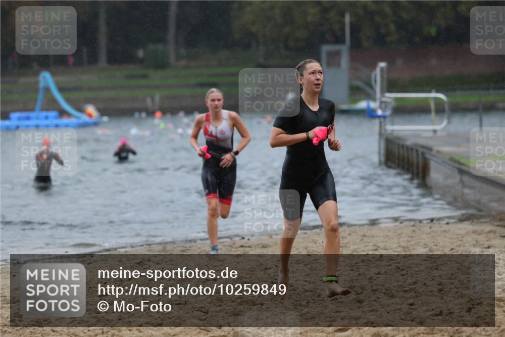 13.09.2026 - Stadtparktriathlon Mo-Foto http://msf.ph/oto/10259849 13.09.2026 12:11:00 Schwimmen 1104, 1139, 1150, 1186 meine-sportfotos.de