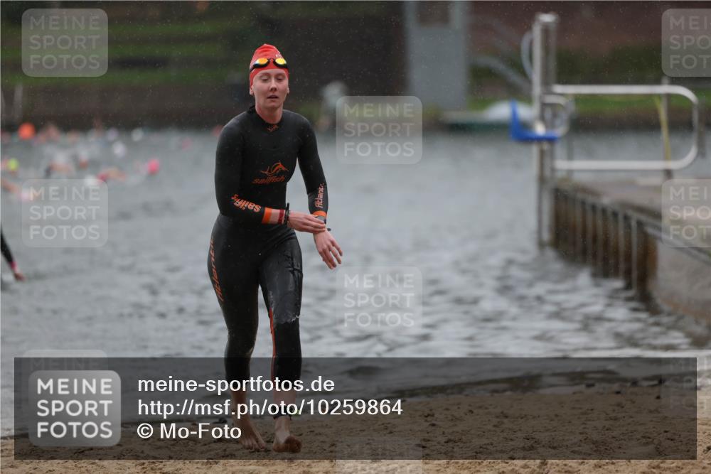 13.09.2026 - Stadtparktriathlon Mo-Foto http://msf.ph/oto/10259864 13.09.2026 12:11:09 Schwimmen 1186 meine-sportfotos.de