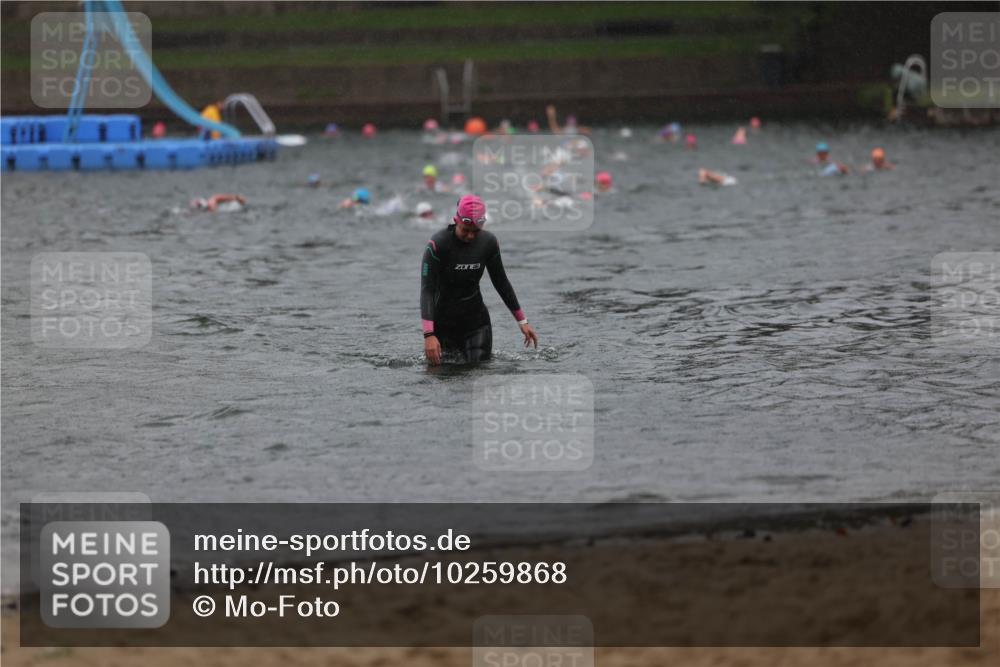 13.09.2026 - Stadtparktriathlon Mo-Foto http://msf.ph/oto/10259868 13.09.2026 12:11:12 Schwimmen 1186 meine-sportfotos.de