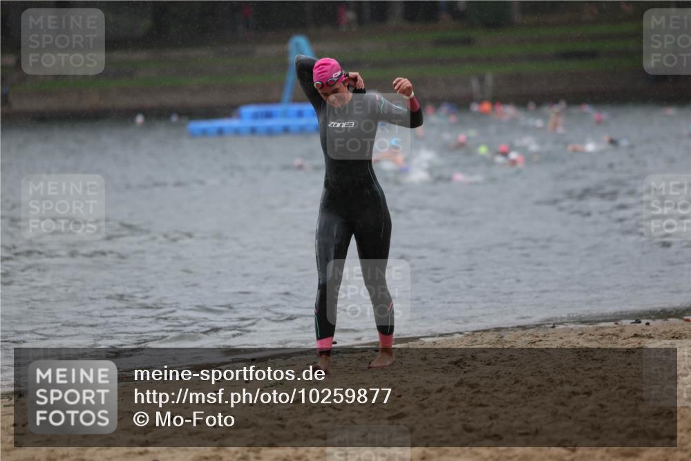 13.09.2026 - Stadtparktriathlon Mo-Foto http://msf.ph/oto/10259877 13.09.2026 12:11:24 Schwimmen 1112 meine-sportfotos.de