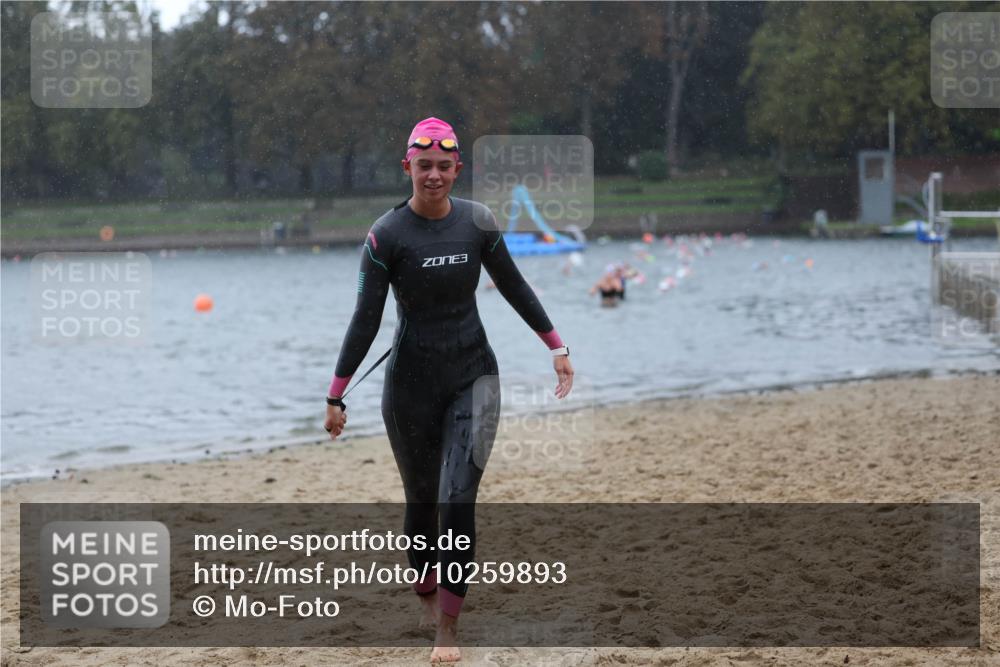 13.09.2026 - Stadtparktriathlon Mo-Foto http://msf.ph/oto/10259893 13.09.2026 12:11:31 Schwimmen 1112 meine-sportfotos.de