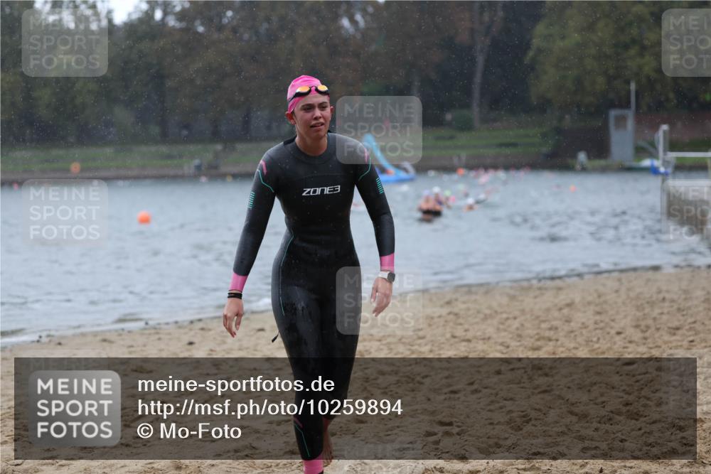 13.09.2026 - Stadtparktriathlon Mo-Foto http://msf.ph/oto/10259894 13.09.2026 12:11:31 Schwimmen 1112 meine-sportfotos.de