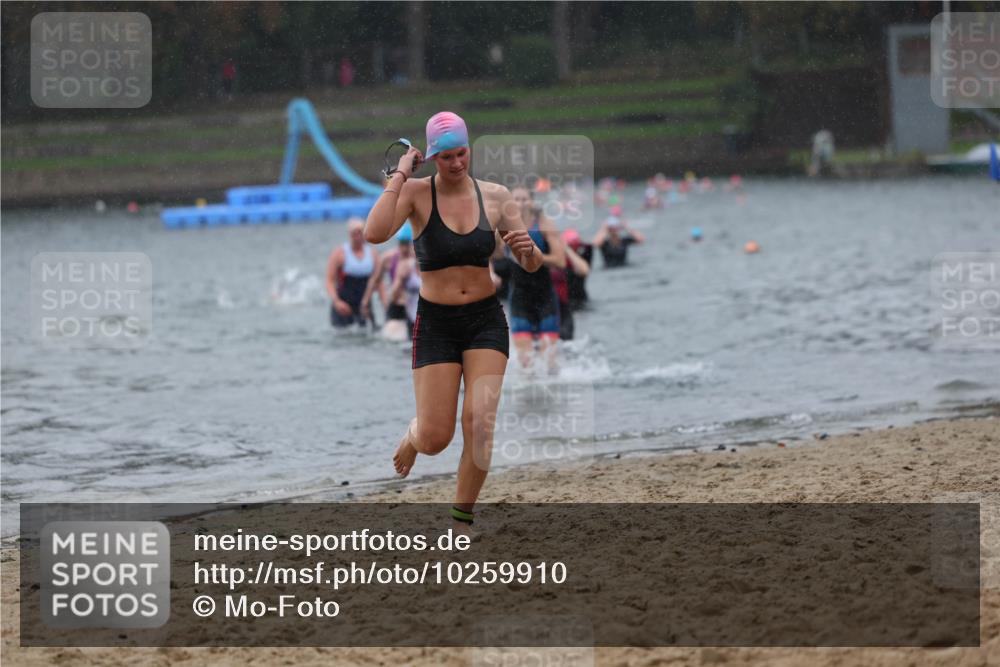 13.09.2026 - Stadtparktriathlon Mo-Foto http://msf.ph/oto/10259910 13.09.2026 12:11:44 Schwimmen 1085, 1096, 1124, 1131, 1166 meine-sportfotos.de