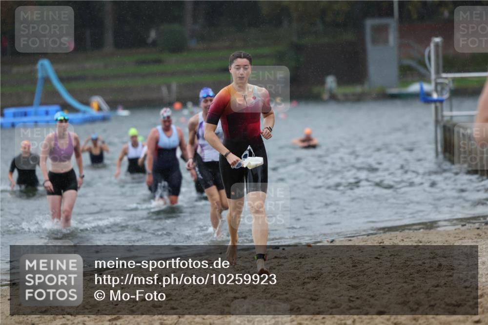 13.09.2026 - Stadtparktriathlon Mo-Foto http://msf.ph/oto/10259923 13.09.2026 12:11:51 Schwimmen 1085, 1093, 1114, 1124, 1131, 1152, 1161, 1166, 1174 meine-sportfotos.de