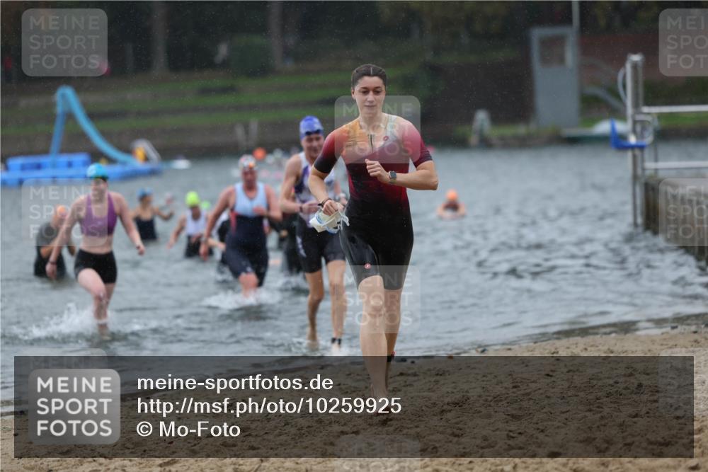 13.09.2026 - Stadtparktriathlon Mo-Foto http://msf.ph/oto/10259925 13.09.2026 12:11:51 Schwimmen 1085, 1093, 1114, 1124, 1131, 1152, 1161, 1166, 1174 meine-sportfotos.de