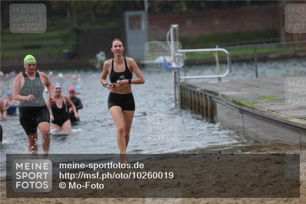 13.09.2026 - Stadtparktriathlon Mo-Foto http://msf.ph/oto/10260019 13.09.2026 12:12:22 Schwimmen 1091, 1099, 1144, 1145, 1148, 1159, 1164 meine-sportfotos.de