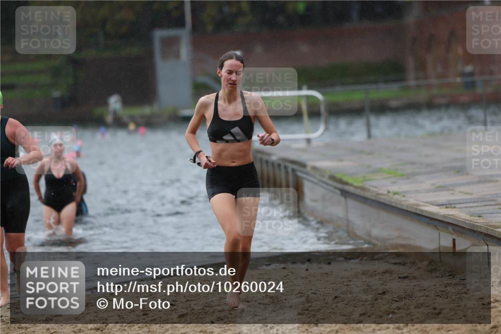 13.09.2026 - Stadtparktriathlon Mo-Foto http://msf.ph/oto/10260024 13.09.2026 12:12:23 Schwimmen 1091, 1144, 1145, 1148, 1159, 1164 meine-sportfotos.de