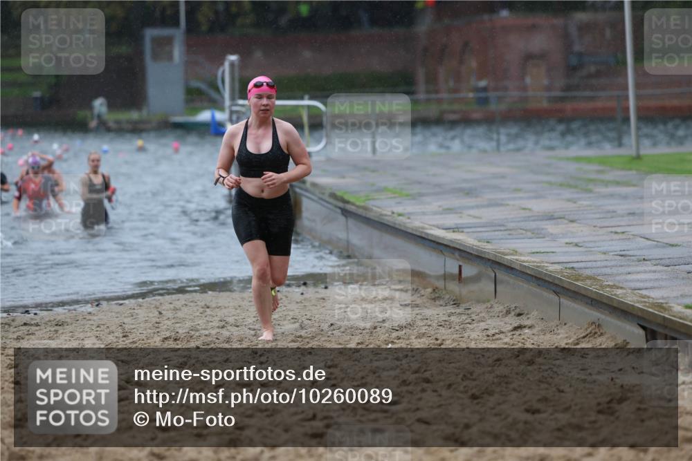 13.09.2026 - Stadtparktriathlon Mo-Foto http://msf.ph/oto/10260089 13.09.2026 12:12:44 Schwimmen 1084, 1106, 1173, 1178 meine-sportfotos.de