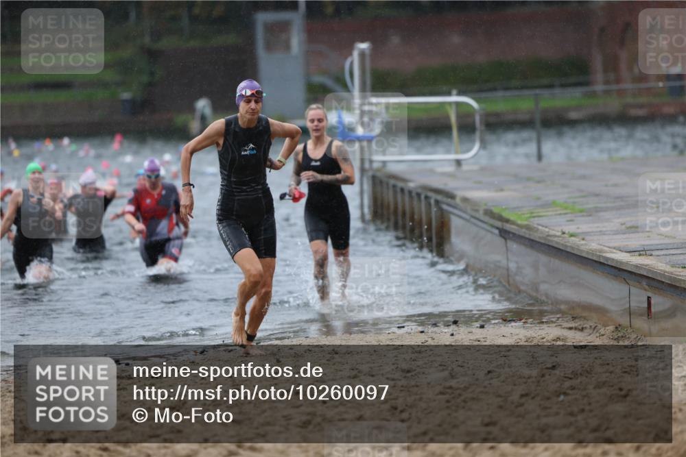 13.09.2026 - Stadtparktriathlon Mo-Foto http://msf.ph/oto/10260097 13.09.2026 12:12:49 Schwimmen 1084, 1106, 1111, 1138, 1147, 1169, 1178 meine-sportfotos.de