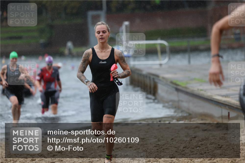 13.09.2026 - Stadtparktriathlon Mo-Foto http://msf.ph/oto/10260109 13.09.2026 12:12:53 Schwimmen 1100, 1106, 1111, 1138, 1147, 1163, 1169, 1178 meine-sportfotos.de
