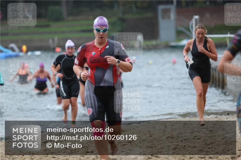 13.09.2026 - Stadtparktriathlon Mo-Foto http://msf.ph/oto/10260126 13.09.2026 12:13:00 Schwimmen 1100, 1111, 1123, 1128, 1138, 1147, 1158, 1163, 1169 meine-sportfotos.de