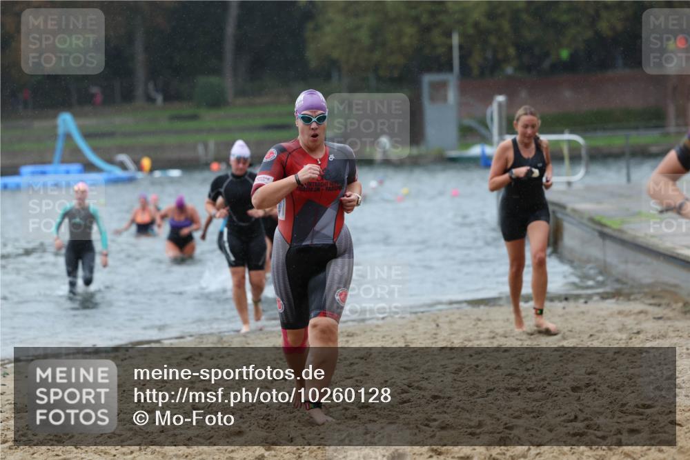 13.09.2026 - Stadtparktriathlon Mo-Foto http://msf.ph/oto/10260128 13.09.2026 12:13:01 Schwimmen 1100, 1111, 1123, 1128, 1132, 1135, 1138, 1147, 1158, 1163, 1169 meine-sportfotos.de
