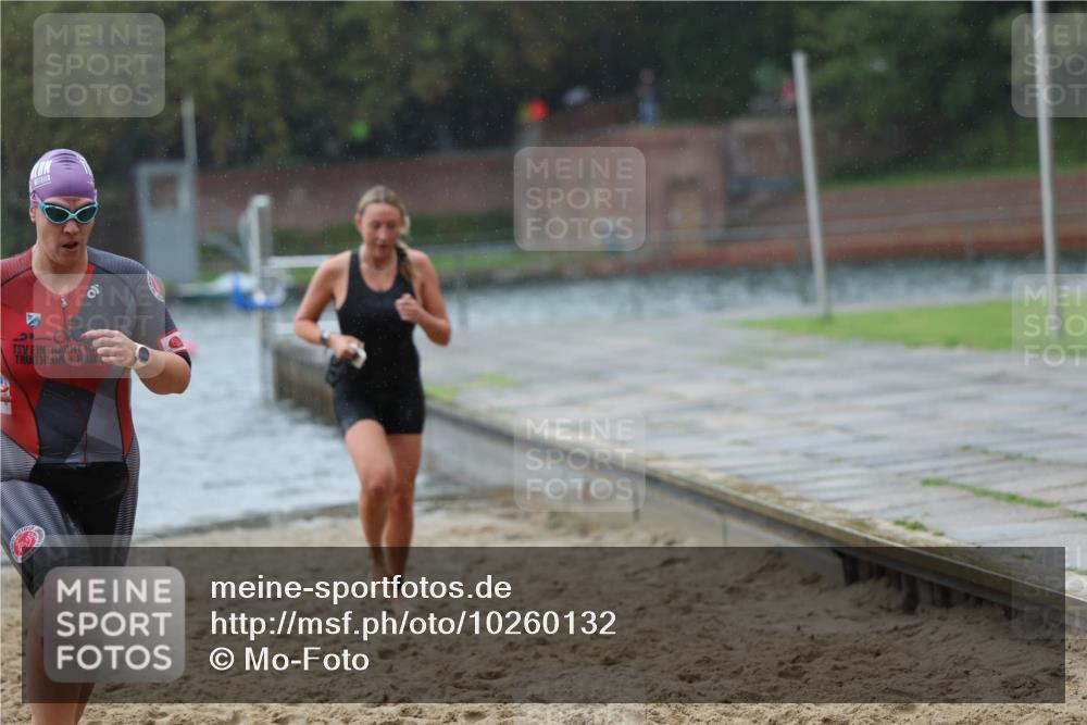 13.09.2026 - Stadtparktriathlon Mo-Foto http://msf.ph/oto/10260132 13.09.2026 12:13:02 Schwimmen 1100, 1111, 1123, 1128, 1132, 1135, 1138, 1147, 1158, 1163, 1169, 1181 meine-sportfotos.de