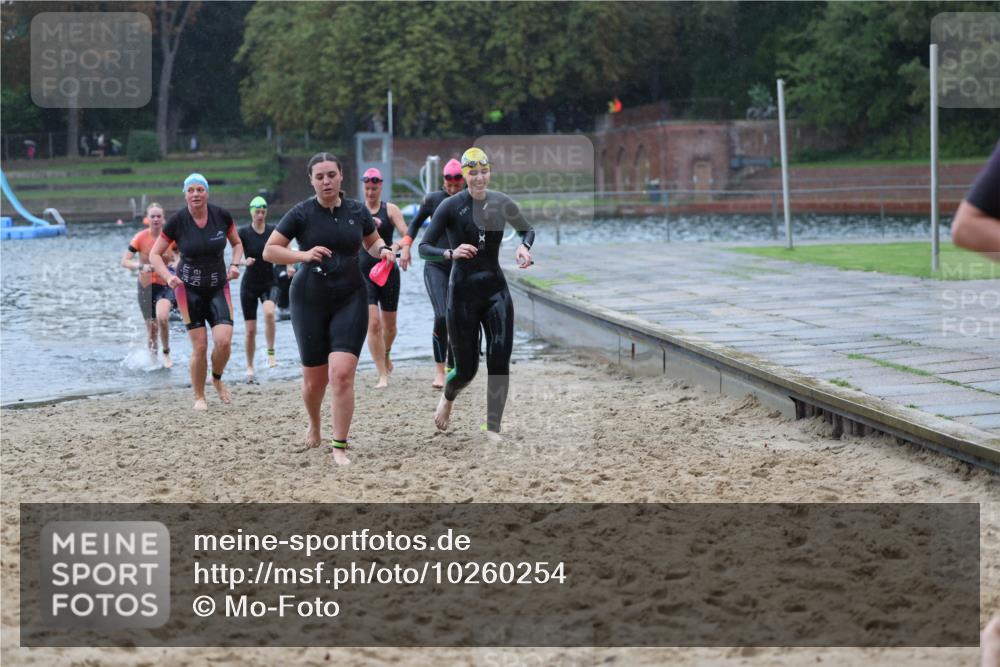 13.09.2026 - Stadtparktriathlon Mo-Foto http://msf.ph/oto/10260254 13.09.2026 12:13:43 Schwimmen 1069, 1081, 1087, 1101, 1105, 1109, 1120, 1133, 1149, 1157, 1179, 1242 meine-sportfotos.de