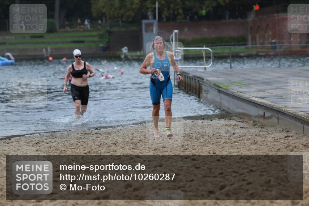 13.09.2026 - Stadtparktriathlon Mo-Foto http://msf.ph/oto/10260287 13.09.2026 12:13:56 Schwimmen 1076, 1081, 1094, 1133 meine-sportfotos.de