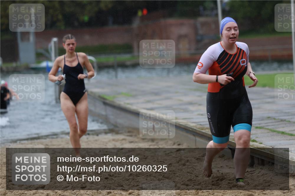 13.09.2026 - Stadtparktriathlon Mo-Foto http://msf.ph/oto/10260325 13.09.2026 12:14:22 Schwimmen 1070, 1143, 1151, 1154, 1170, 1188 meine-sportfotos.de