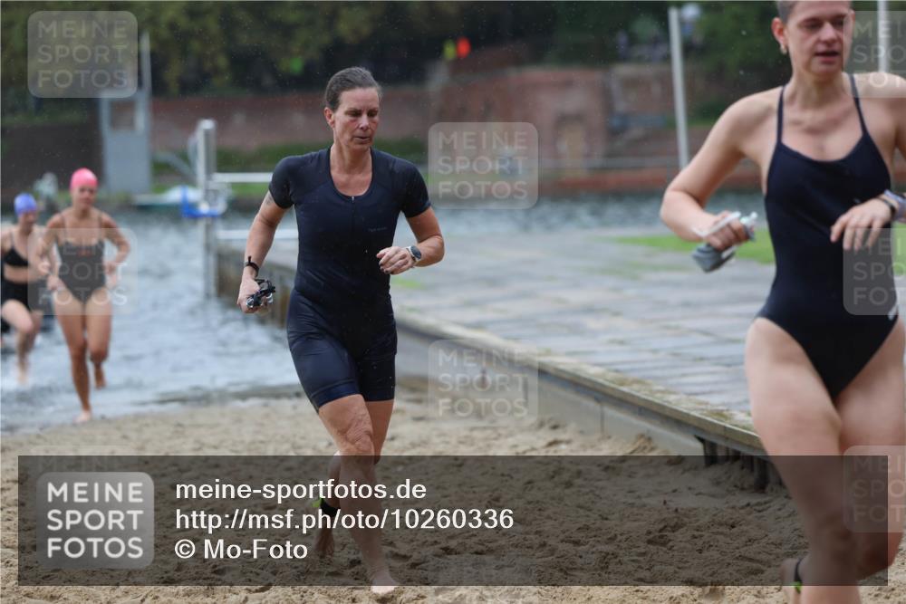13.09.2026 - Stadtparktriathlon Mo-Foto http://msf.ph/oto/10260336 13.09.2026 12:14:25 Schwimmen 1070, 1113, 1136, 1143, 1151, 1154, 1170, 1188 meine-sportfotos.de