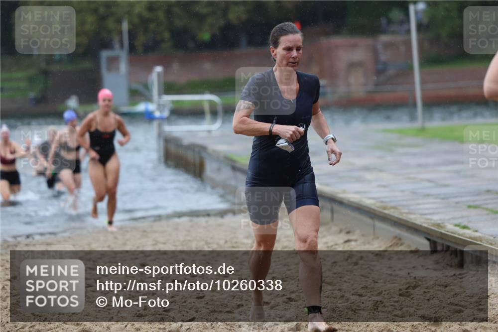 13.09.2026 - Stadtparktriathlon Mo-Foto http://msf.ph/oto/10260338 13.09.2026 12:14:26 Schwimmen 1070, 1113, 1136, 1143, 1151, 1154, 1170, 1188 meine-sportfotos.de