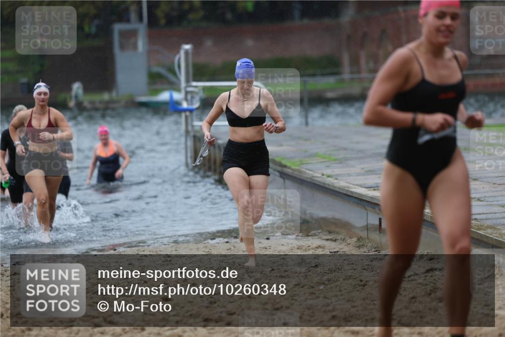 13.09.2026 - Stadtparktriathlon Mo-Foto http://msf.ph/oto/10260348 13.09.2026 12:14:29 Schwimmen 1070, 1113, 1119, 1136, 1151, 1154, 1170, 1188 meine-sportfotos.de