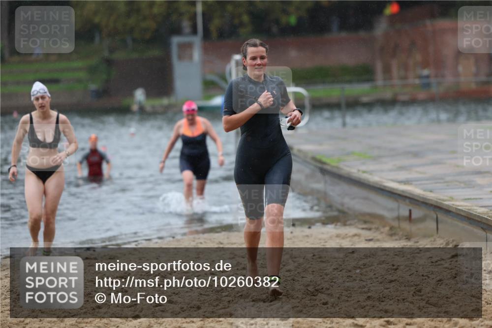 13.09.2026 - Stadtparktriathlon Mo-Foto http://msf.ph/oto/10260382 13.09.2026 12:14:38 Schwimmen 1113, 1119, 1136, 1154, 1160 meine-sportfotos.de