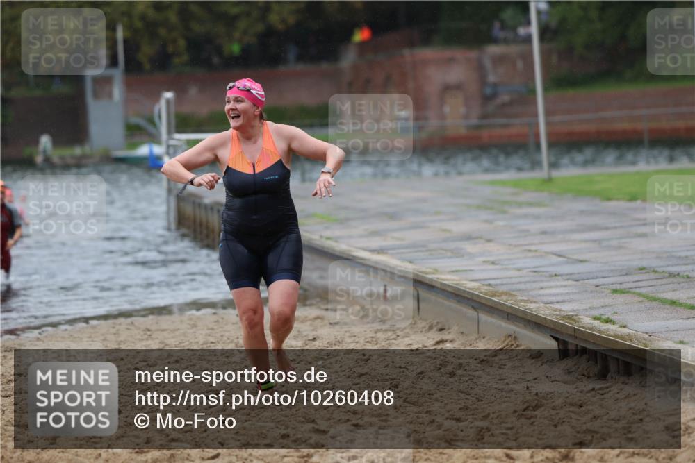 13.09.2026 - Stadtparktriathlon Mo-Foto http://msf.ph/oto/10260408 13.09.2026 12:14:45 Schwimmen 1116, 1119, 1160 meine-sportfotos.de