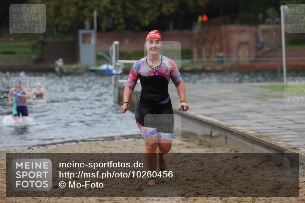 13.09.2026 - Stadtparktriathlon Mo-Foto http://msf.ph/oto/10260456 13.09.2026 12:15:03 Schwimmen 1079, 1140 meine-sportfotos.de