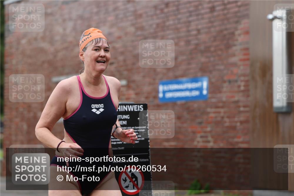 13.09.2026 - Stadtparktriathlon Mo-Foto http://msf.ph/oto/10260534 13.09.2026 12:16:16 Schwimmen 1162 meine-sportfotos.de
