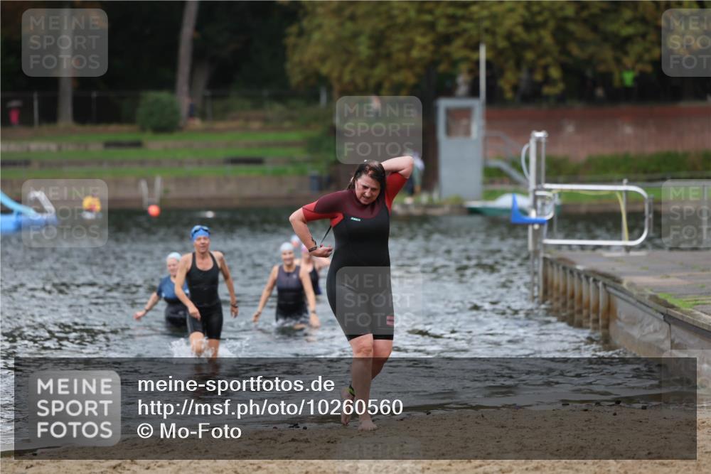 13.09.2026 - Stadtparktriathlon Mo-Foto http://msf.ph/oto/10260560 13.09.2026 12:16:53 Schwimmen 1097, 1115, 1168 meine-sportfotos.de