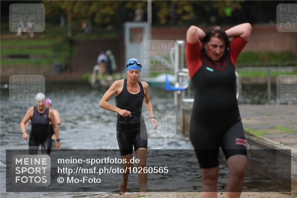 13.09.2026 - Stadtparktriathlon Mo-Foto http://msf.ph/oto/10260565 13.09.2026 12:16:58 Schwimmen 1097, 1115, 1117, 1168 meine-sportfotos.de