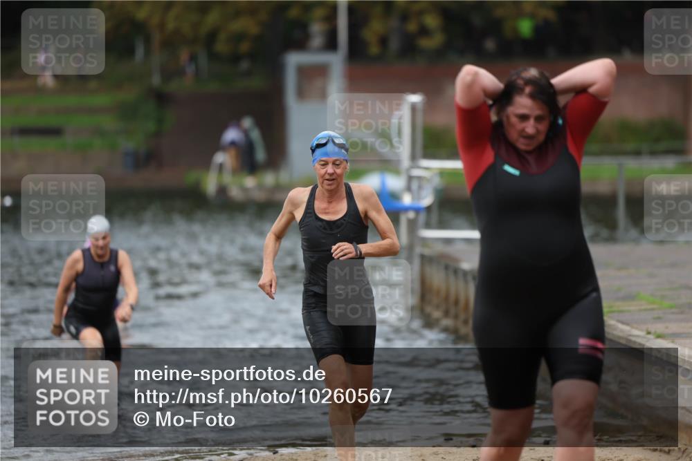 13.09.2026 - Stadtparktriathlon Mo-Foto http://msf.ph/oto/10260567 13.09.2026 12:16:58 Schwimmen 1097, 1115, 1117, 1168 meine-sportfotos.de