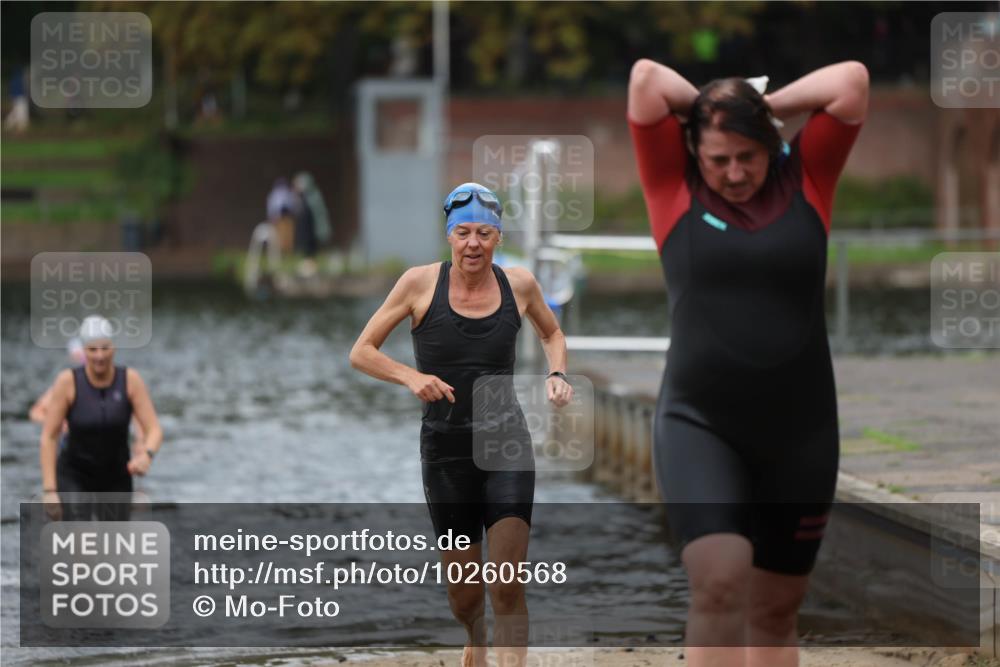13.09.2026 - Stadtparktriathlon Mo-Foto http://msf.ph/oto/10260568 13.09.2026 12:16:58 Schwimmen 1097, 1115, 1117, 1168 meine-sportfotos.de