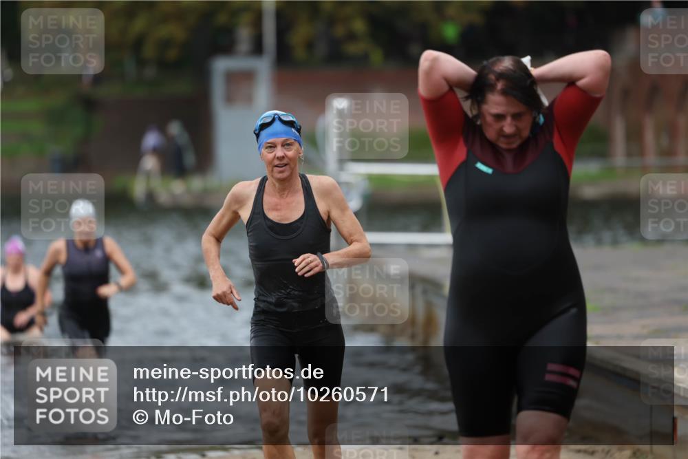 13.09.2026 - Stadtparktriathlon Mo-Foto http://msf.ph/oto/10260571 13.09.2026 12:16:59 Schwimmen 1097, 1115, 1117, 1168 meine-sportfotos.de
