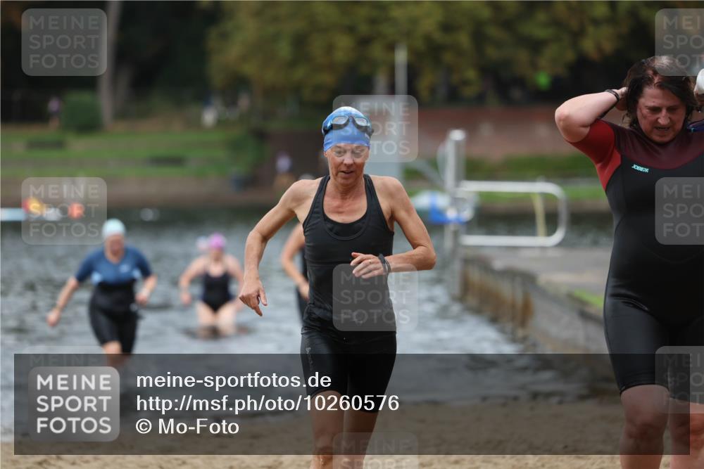13.09.2026 - Stadtparktriathlon Mo-Foto http://msf.ph/oto/10260576 13.09.2026 12:17:00 Schwimmen 1097, 1115, 1117, 1168 meine-sportfotos.de