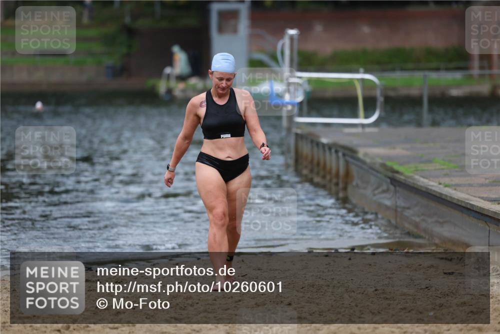 13.09.2026 - Stadtparktriathlon Mo-Foto http://msf.ph/oto/10260601 13.09.2026 12:17:53 Schwimmen 1078 meine-sportfotos.de