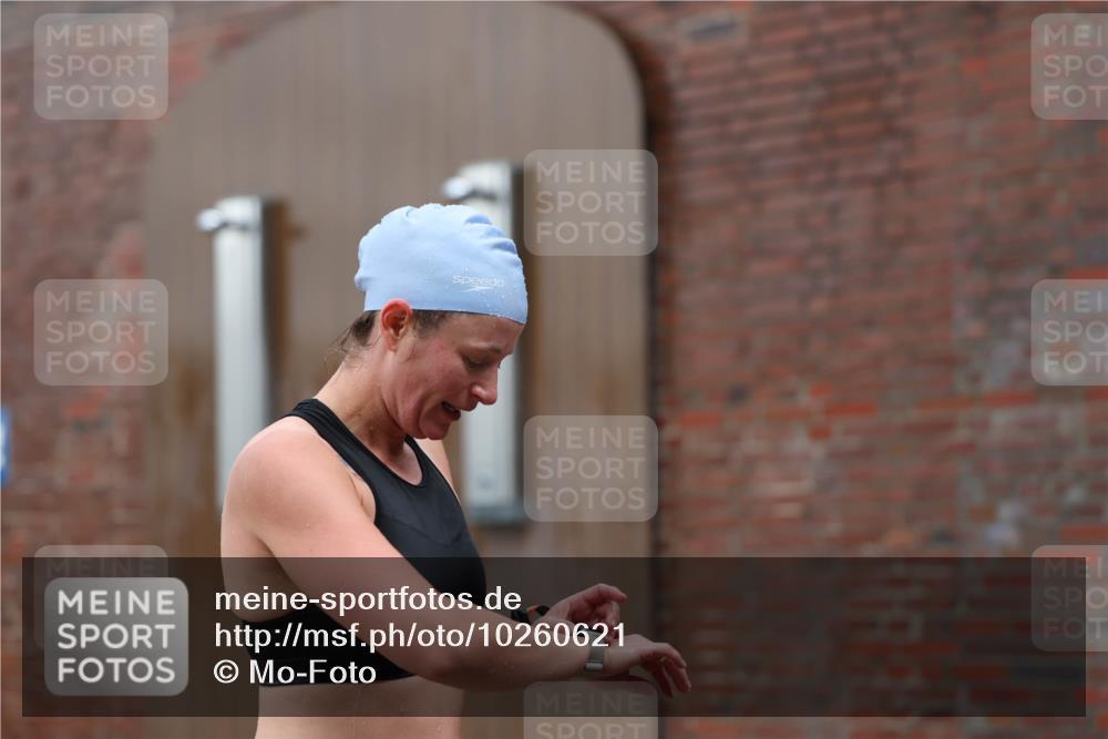 13.09.2026 - Stadtparktriathlon Mo-Foto http://msf.ph/oto/10260621 13.09.2026 12:18:01 Schwimmen 1078 meine-sportfotos.de