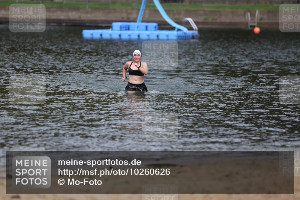 13.09.2026 - Stadtparktriathlon Mo-Foto http://msf.ph/oto/10260626 13.09.2026 12:19:22 Schwimmen 1082 meine-sportfotos.de