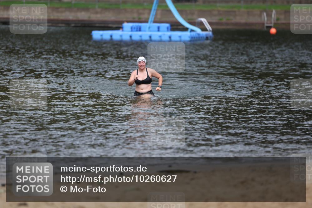 13.09.2026 - Stadtparktriathlon Mo-Foto http://msf.ph/oto/10260627 13.09.2026 12:19:22 Schwimmen 1082 meine-sportfotos.de