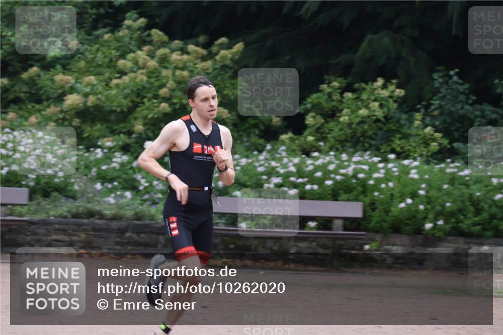 13.09.2026 - Stadtparktriathlon Emre Sener http://msf.ph/oto/10262020 13.09.2026 09:38:46 Laufen 20, 25, 58, 75 meine-sportfotos.de