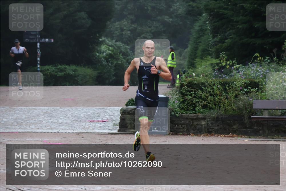 13.09.2026 - Stadtparktriathlon Emre Sener http://msf.ph/oto/10262090 13.09.2026 09:42:18 Laufen 33, 19, 24, 29, 30, 60, 69 meine-sportfotos.de