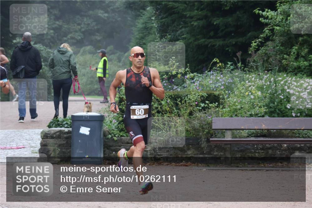 13.09.2026 - Stadtparktriathlon Emre Sener http://msf.ph/oto/10262111 13.09.2026 09:42:43 Laufen 25, 60, 30, 60, 64, 67, 69 meine-sportfotos.de
