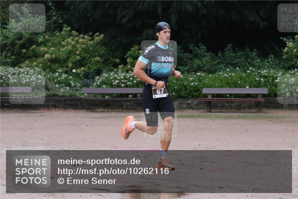 13.09.2026 - Stadtparktriathlon Emre Sener http://msf.ph/oto/10262116 13.09.2026 09:42:47 Laufen 9, 60, 64, 67 meine-sportfotos.de