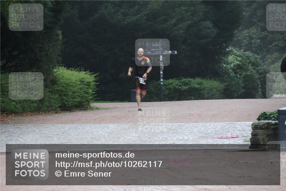 13.09.2026 - Stadtparktriathlon Emre Sener http://msf.ph/oto/10262117 13.09.2026 09:42:55 Laufen 64, 64, 67, 68 meine-sportfotos.de