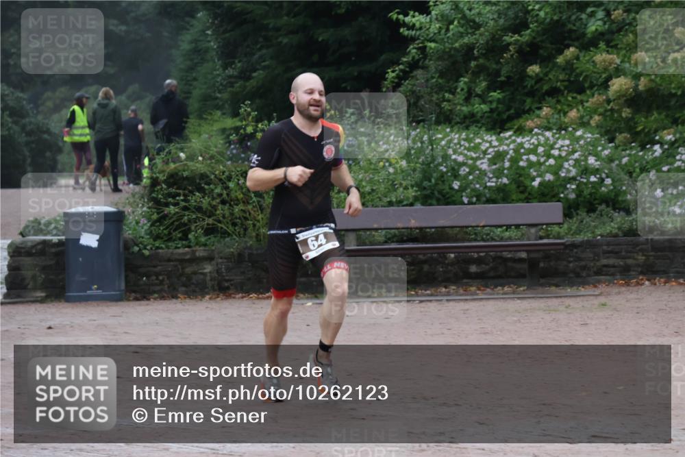 13.09.2026 - Stadtparktriathlon Emre Sener http://msf.ph/oto/10262123 13.09.2026 09:43:01 Laufen 6, 64, 54, 64, 68 meine-sportfotos.de